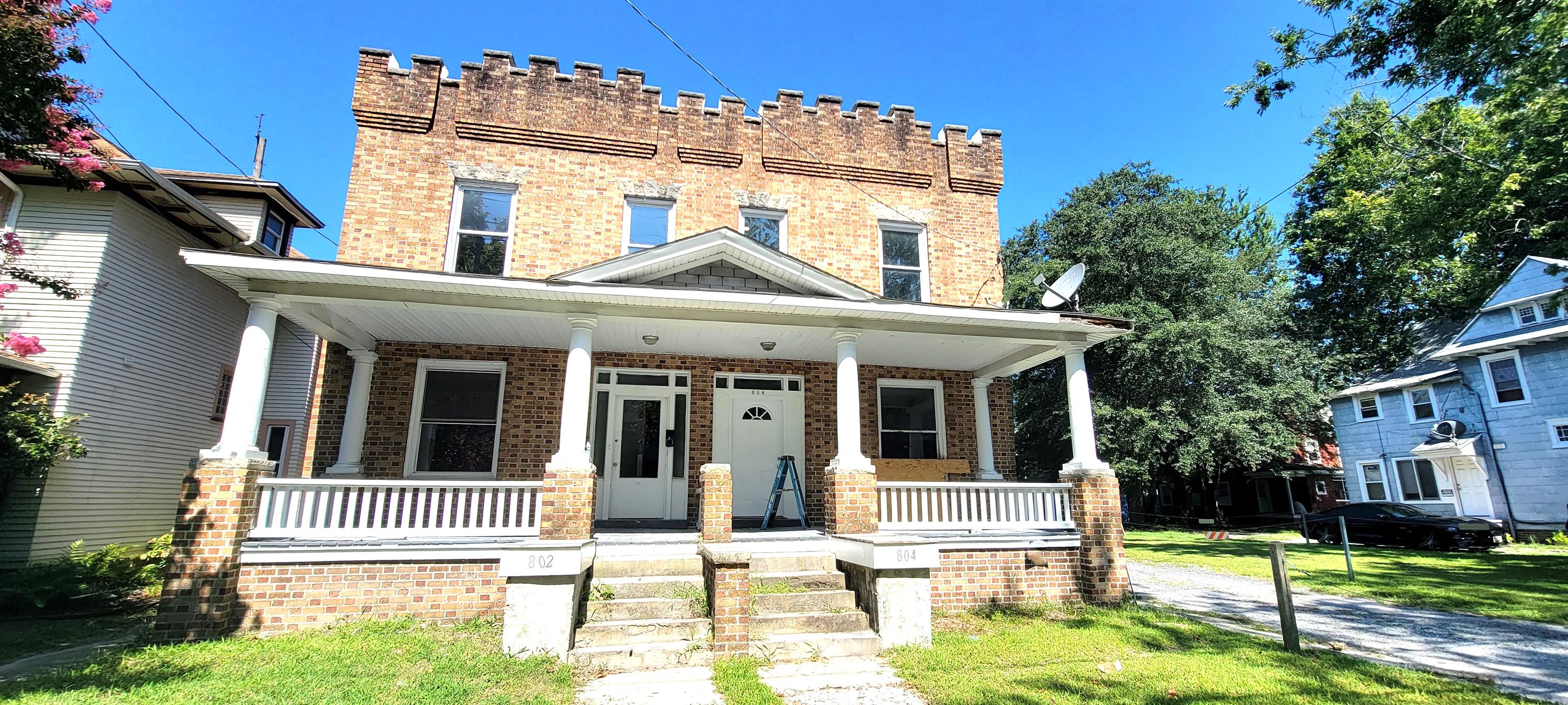 802 North Division Street- B